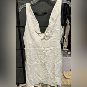 Francesca’s white mini dress